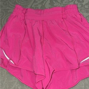 Lululemon size 4 4” shorts